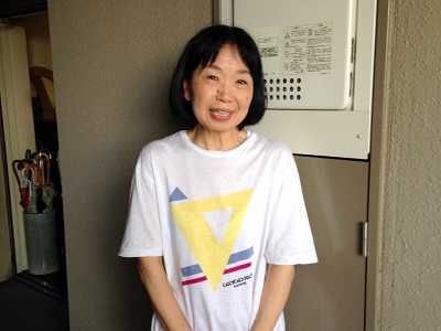 4年程前に知り合いの方が当社へ ご依頼していただき  そのとき一緒にお手伝いを されていた福岡市南区のお客様より  マンションの防水工事のため、 ベランダに置いてあるものを 片付けてほしいとのご依頼です。  作業当日、まずはお見積りを させていただきました。  「すみません、鉢植えがたくさんある ので大変な作業になると思いますが… お願いできますか？」  と、ご心配されていましたが、 お問い合わせの際にたくさん鉢植えが  あることは聞いておりましたので、 スタッフも2名でお伺いしていました ので大丈夫です！  親の家(実家) お部屋 老人ホーム入居・退去 引越し 解体前 遺品整理の際の不用な家具 不用品 不要品 粗大ごみ 粗大ゴミ家一軒丸ごと片付けを【便利屋】暮らしなんでもお助け隊 福岡小笹店が作業完了ですっきりしました  鉢植えの量がかなりあり、ベランダで 作業を行うとご近所様にご迷惑を おかけする場合もございますので、  今回は鉢植えの分別作業は 会社へ持ち帰って作業を行う  ご相談とご説明をさせていただき、 ご承諾後作業をさせて頂きました。  ※鉢植えは、植木鉢、土、植木と 分別作業を行わなければ処理を行う ことができませんので、別途費用を 頂いております。   植木鉢分別作業 	  	   土(どのう袋1袋 1000円) 分別作業費 3000円～ (1人1時間作業3,000円)  お客様の愛情いっぱいに 育てられた植木達は、窓や玄関から  運びだせないほど 大きく育っていましたので、  たいへん心を痛められると思いますが、  「枝を切り落とさせていただいても よろしいでしょうか。」  とご相談後、運び出し 作業を行いました。  運び出し作業完了後、清掃作業を行い、 スタッフ2名で半日作業となりましたが 無事に完了することができました。  作業中も、スタッフへお気遣いして いただき冷たい飲み物の差し入れに  作業後はお菓子までいただき ありがとうございました。  「ほんとに、すみません。 大変な作業をこんなに丁寧にして いただいてありがとうございました。 また、何か片付けで困ったときは お願いしますね。」  と嬉しいお言葉をいただき、 作業完了後の写真撮影にも  にっこり笑顔で ご協力いただきありがとうございました。  親の家(実家) お部屋 老人ホーム入居・退去 引越し 解体前 遺品整理の際の不用な家具 不用品 不要品 粗大ごみ 粗大ゴミ家一軒丸ごと片付けを【便利屋】暮らしなんでもお助け隊 福岡小笹店が作業完了ですっきりしました  片付けに関することはいろいろ 何でもお手伝いしておりますので  「おたくでは、こんな片付けも できる？」というようにお気軽に お問い合せ下さい。  お電話お待ちしております。   老人ホームへの入居・退去　お家の解体前　引越しの際にでた不用品、ご入院・ご退院の際のお部屋片付け　遺品整理は歯ブラシから大型家具(不用品・不用品・粗大ごみ・粗大ゴミ)まで、家の中ぜんぶ(親の家・実家片付け)【便利屋】暮らしなんでもお助け隊 福岡小笹店が全て片づけます。0120-263-101老人ホームへの入居・退去　お家の解体前　引越しの際にでた不用品、ご入院・ご退院の際のお部屋片付け　遺品整理で困ったら歯ブラシから大型家具(不用品・不用品・粗大ごみ・粗大ゴミ)まで、家の中ぜんぶ(親の家・実家片付け)【便利屋】暮らしなんでもお助け隊 福岡小笹店へのお問い合わせは、スマートフォン・iPhoneからはココをクリックすると電話がかけられます